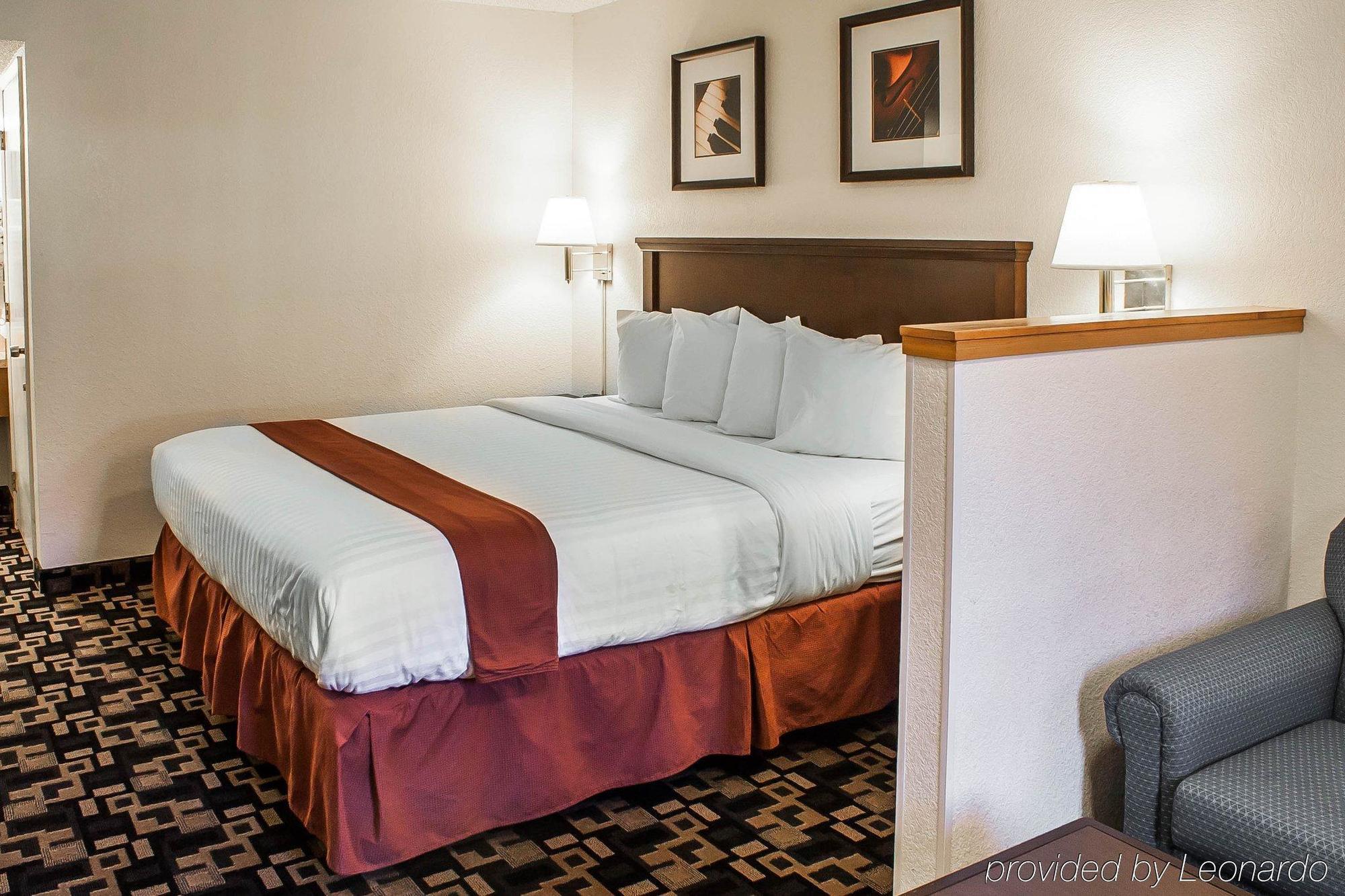 Morningglory Inn & Suites Белингам Екстериор снимка