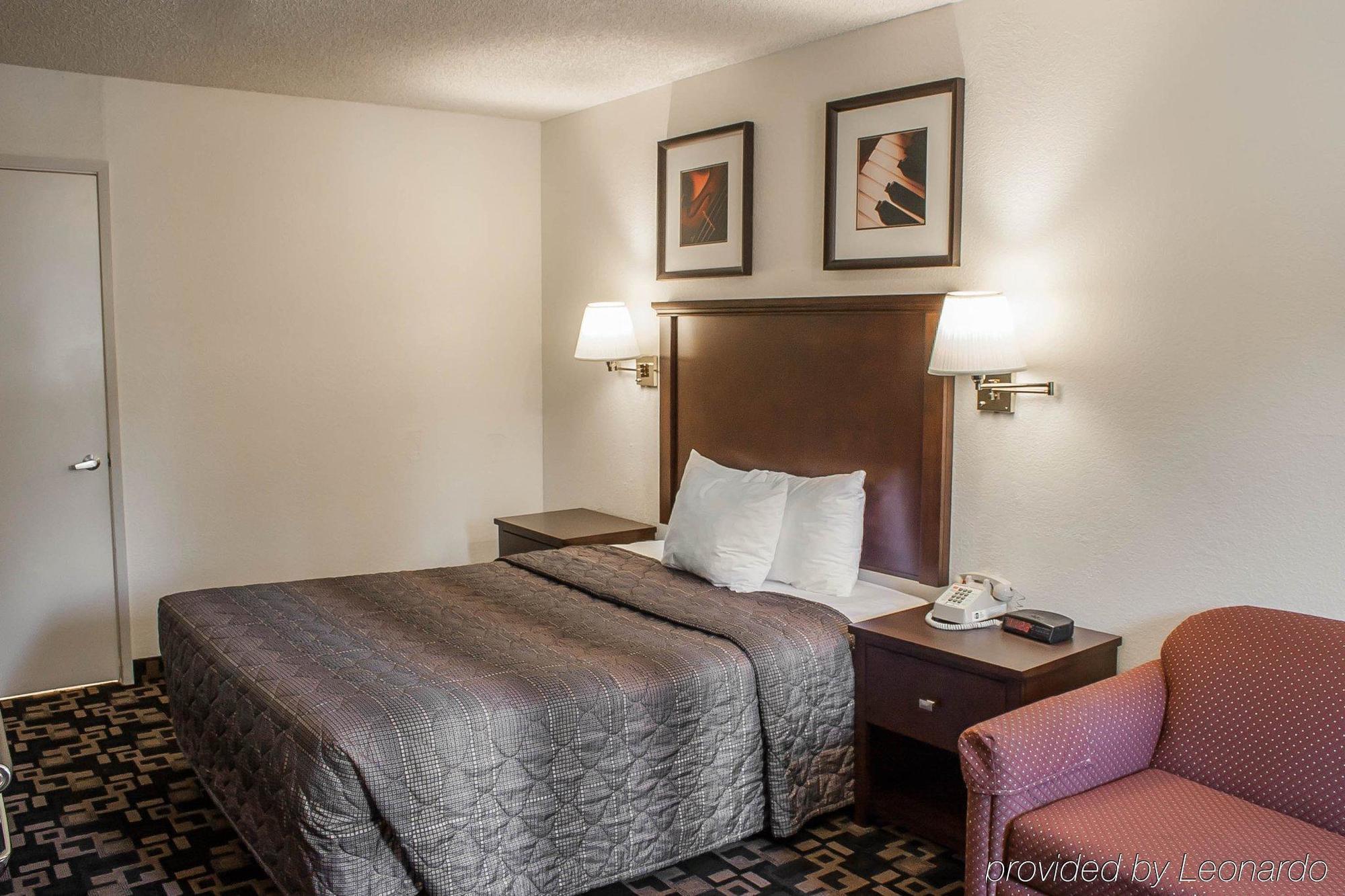 Morningglory Inn & Suites Белингам Екстериор снимка