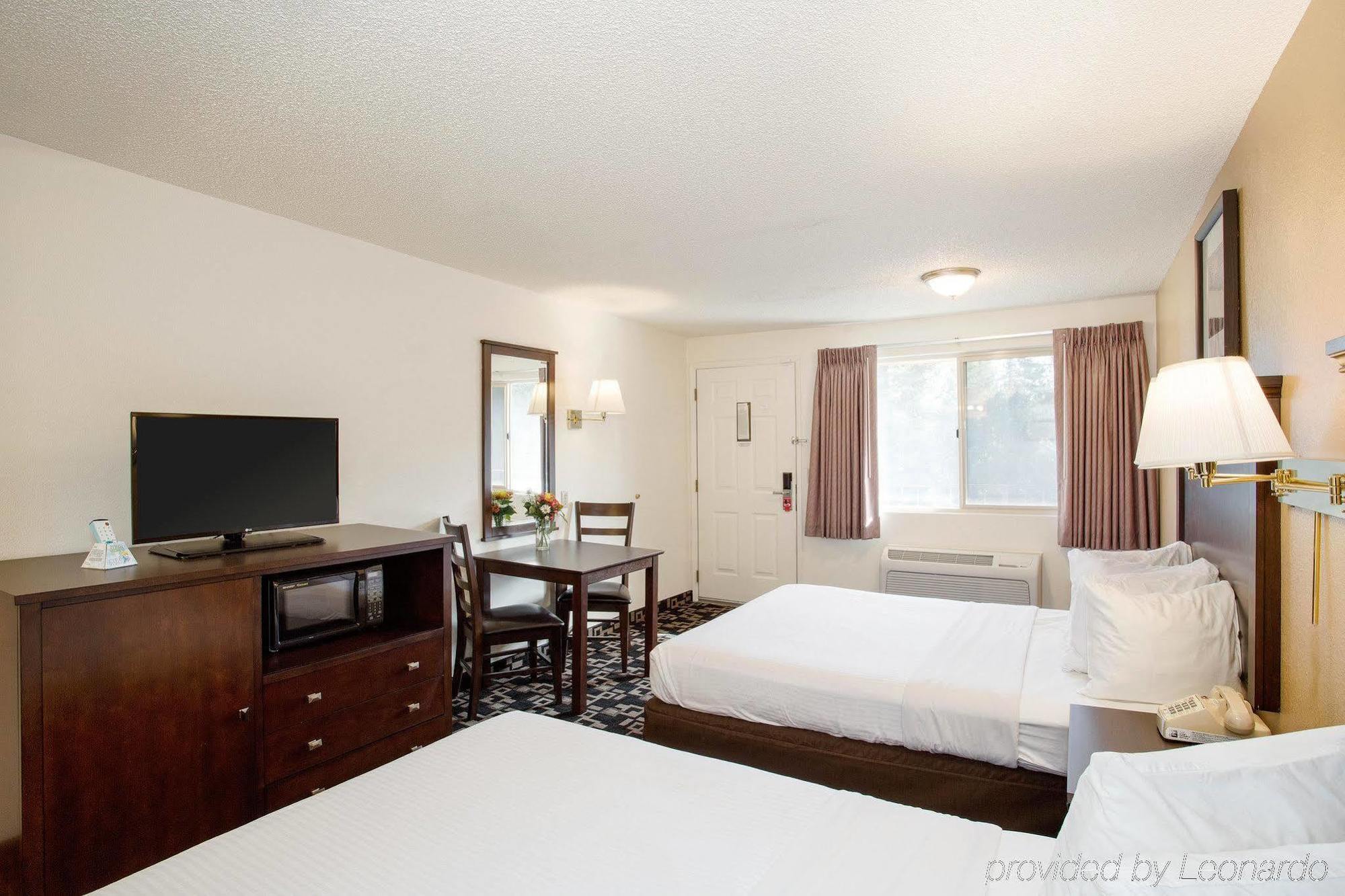 Morningglory Inn & Suites Белингам Екстериор снимка