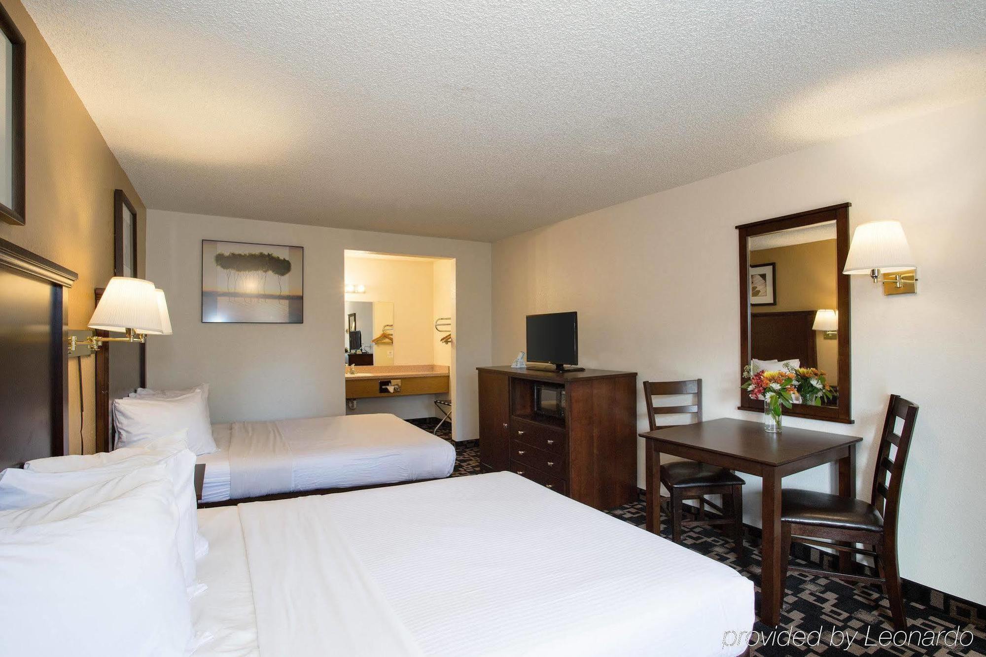 Morningglory Inn & Suites Белингам Екстериор снимка